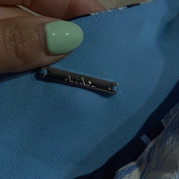 Alexis | NWOT! Randi Tropical Floral One Shoulder Maxi Dress XS - Picture 8 of 8